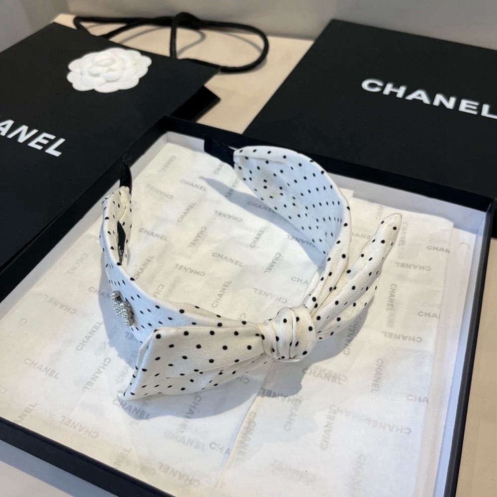 CHANEL Black and White Polka Dot Headband - Picture 5 of 5